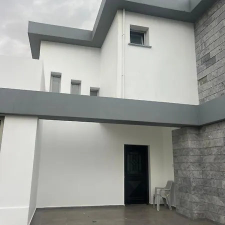 Oezbay Holiday home *